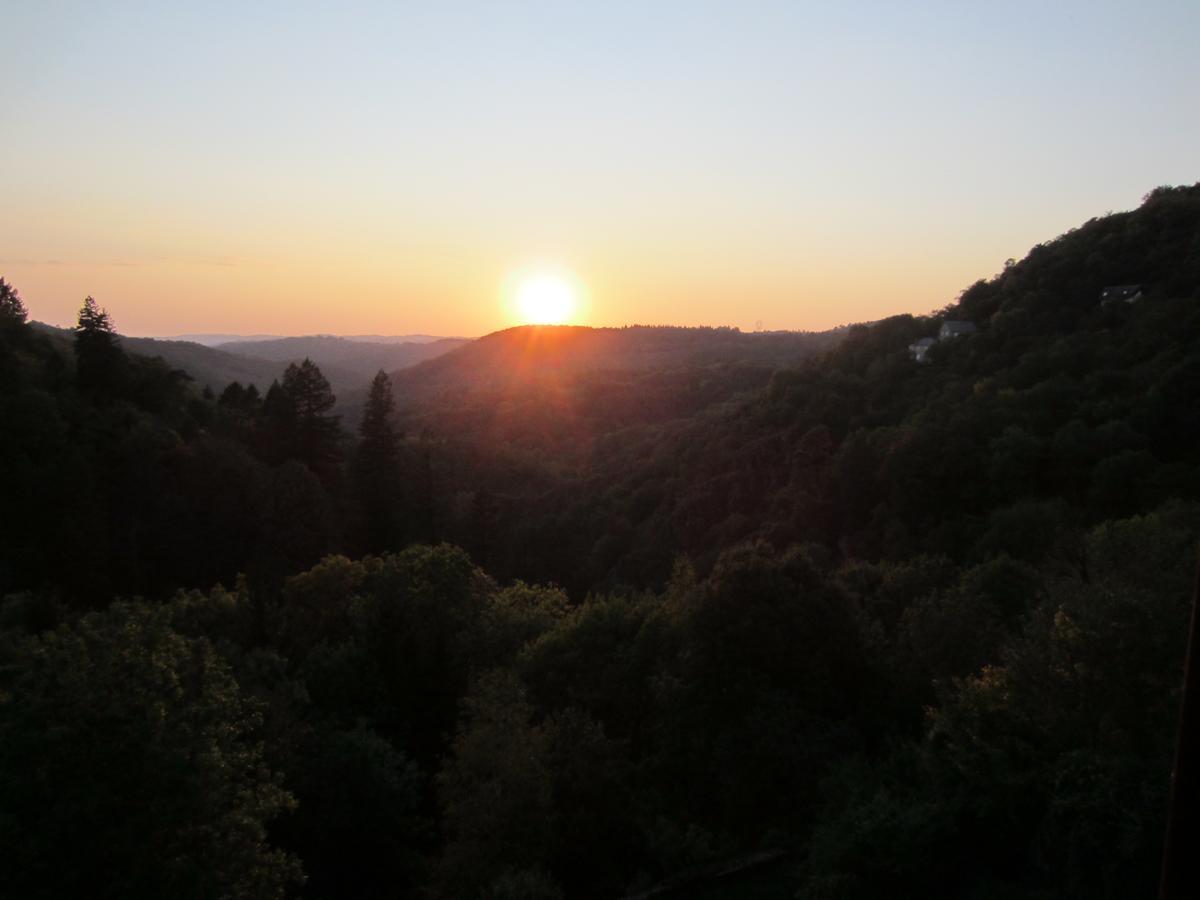 L'Hostellerie De La Vallee Gimel-les-Cascades ภายนอก รูปภาพ